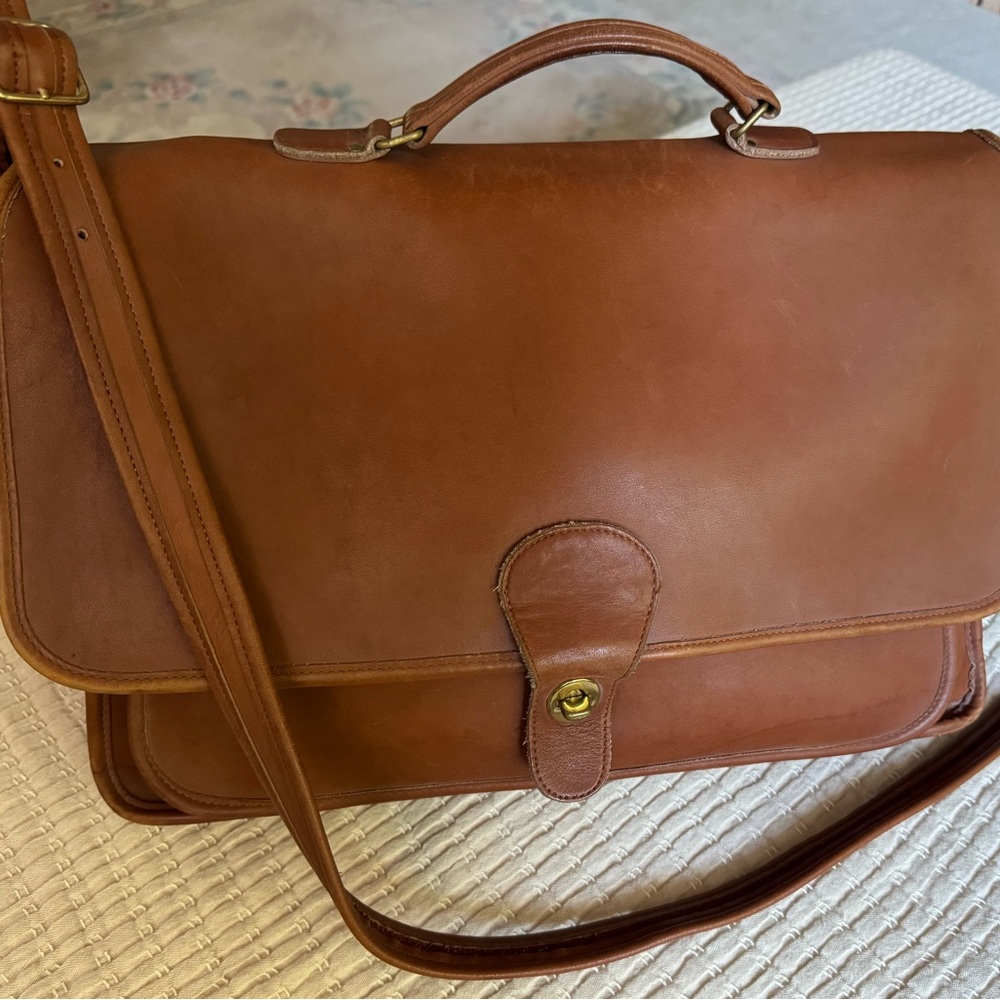 COACH Vintage British Tan Leather Briefcase